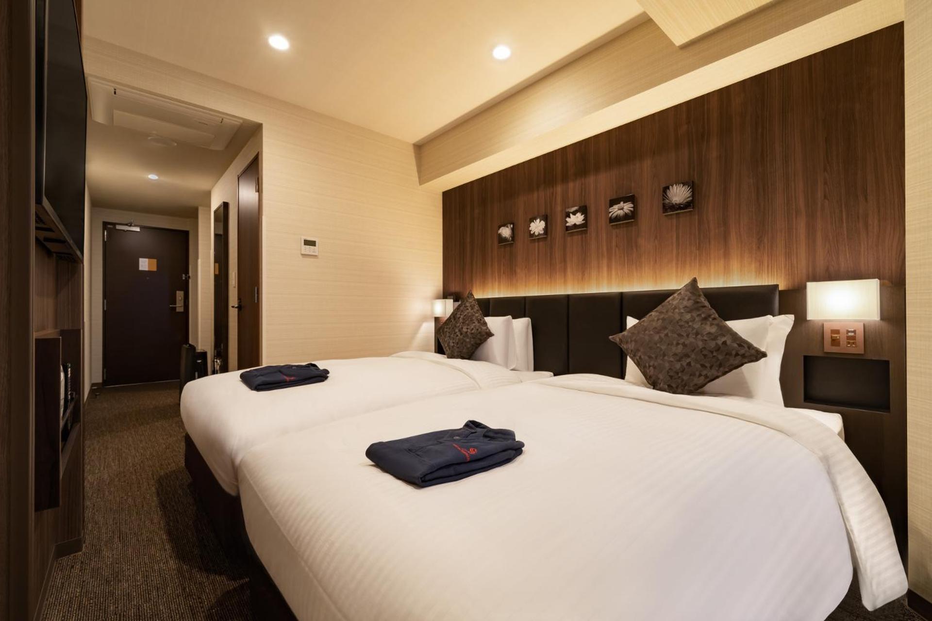 צ'יבה Hotel Shuranza Makuhari Bay מראה חיצוני תמונה